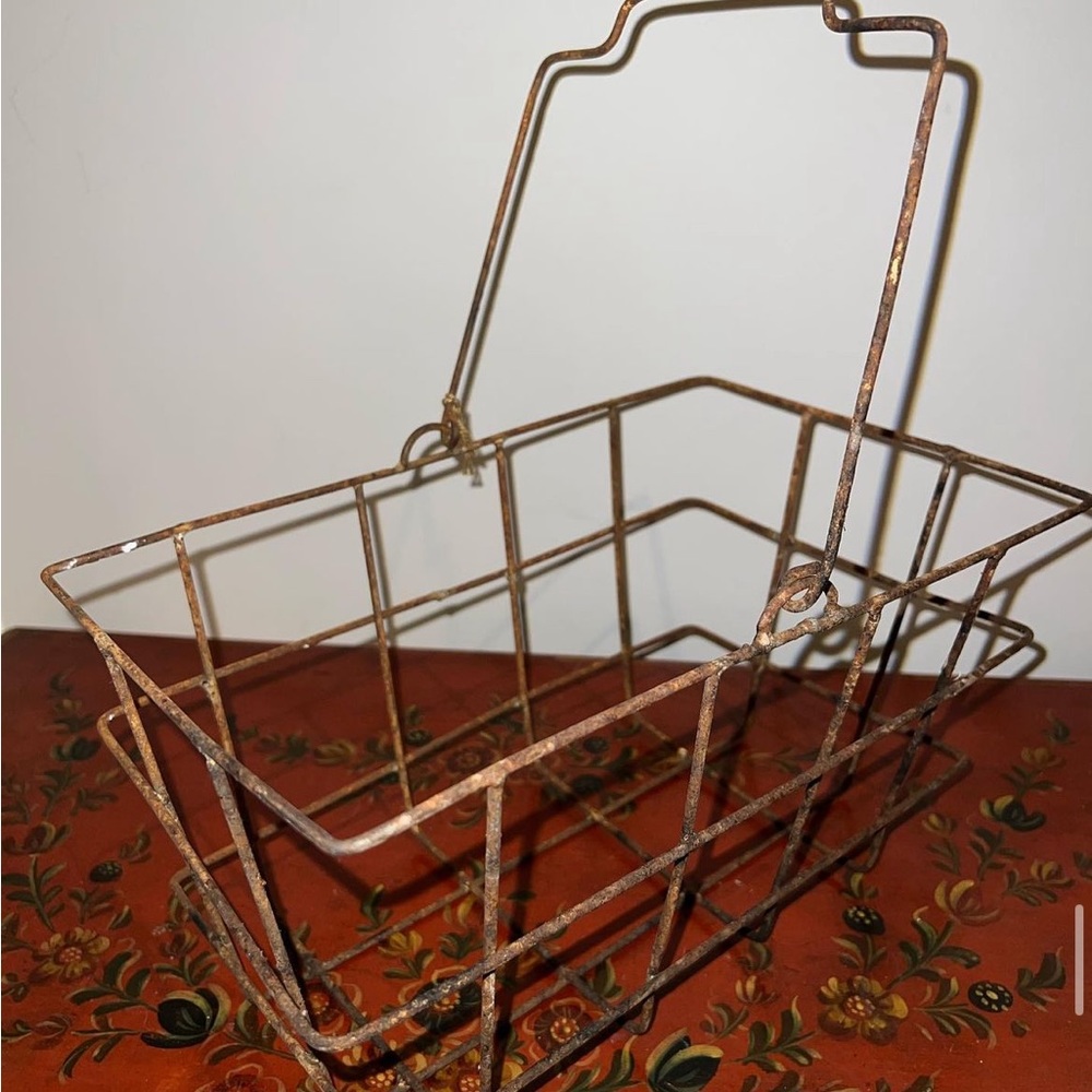 Antique Wire Basket.